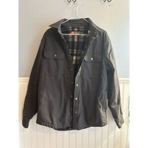 Men’s jacket size Medium, The American Outdoorsman